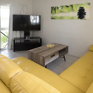 Mango Tree Aparthotel Port Douglas