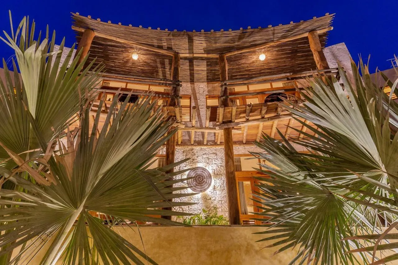 Hotel Ma'Xanab Tulum Pueblo